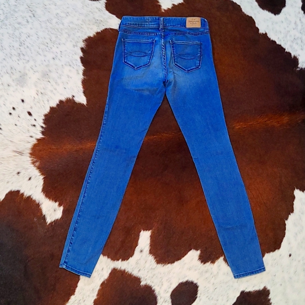 Abercrombie & Fitch Skinny Jeans